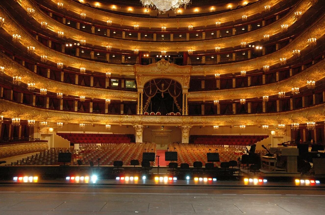 Театральный центр вишневый сад на сухаревской. Москва. Основная сцена. Большой театр в москве государственный академический (габт). Большой театр.