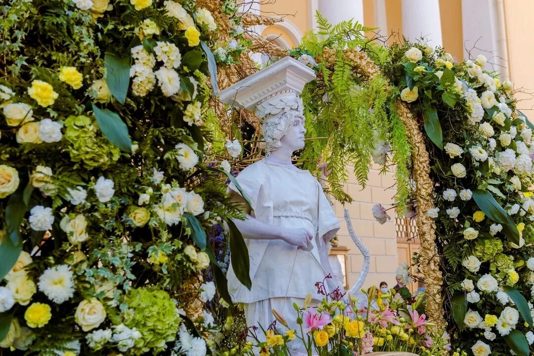 Международный фестиваль цветов санкт-петербург. Спб фестиваль цветов 2024 где будет проходить. Фестиваль цветов в питере. Площадь островского фестиваль цветов. Фестиваль цветов в спб 2022.