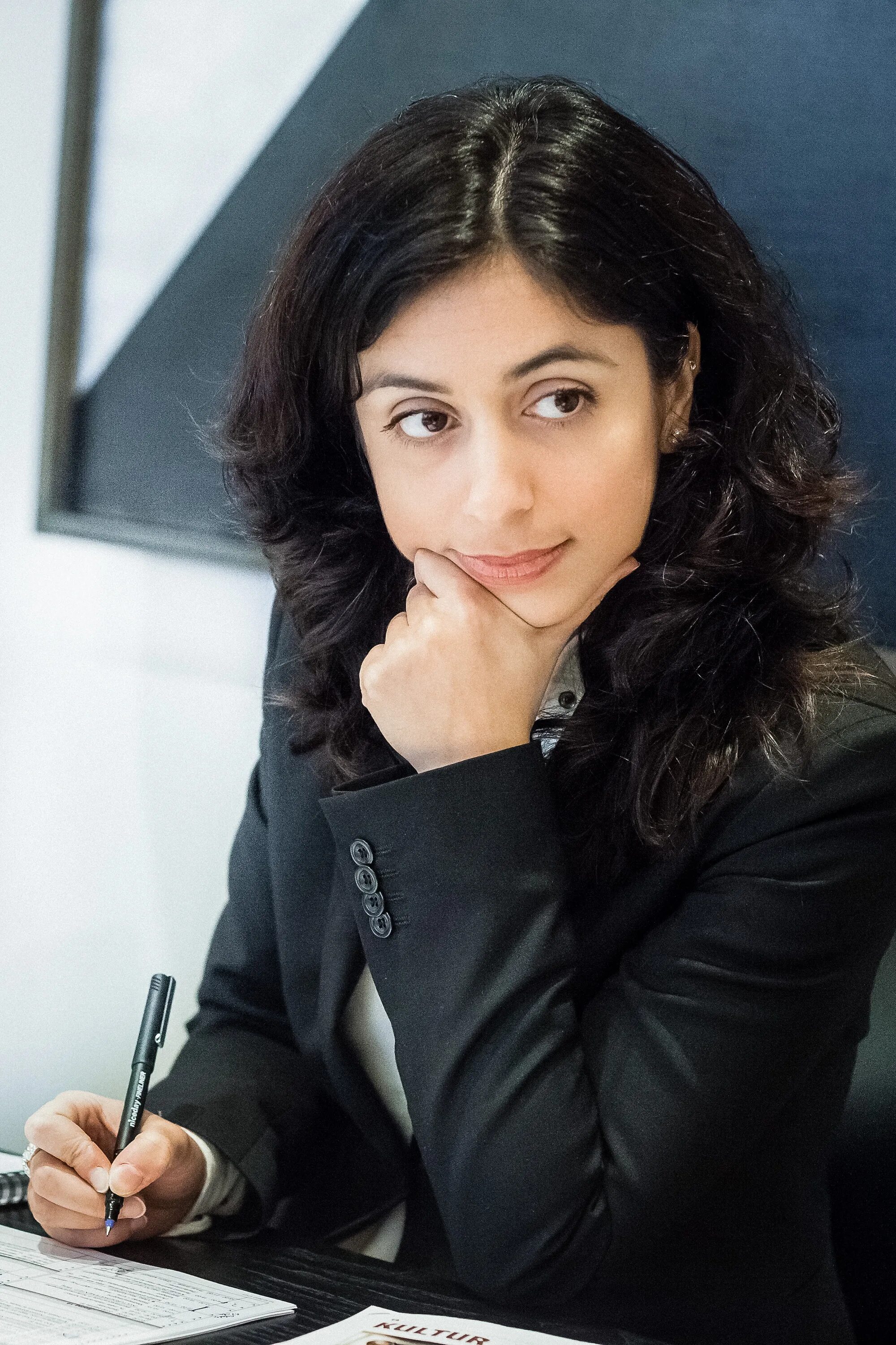 Хадия лутфулловна давлетшина советская писательница. Хадия. Хадия махмудовна. Хадия. Хадия давлетшина иргиз.