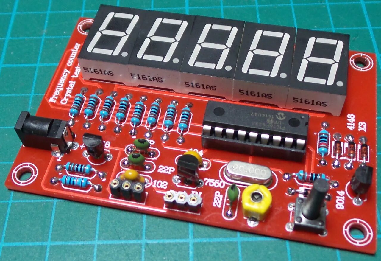 Частотомер pli 6 led 0,1-65 мгц жёлтой подсветкой. Китайский частотомер на pic16f628. 16f628 частотомер цифровая шкала. Частотомер 50гц. Частотомер 16f88.