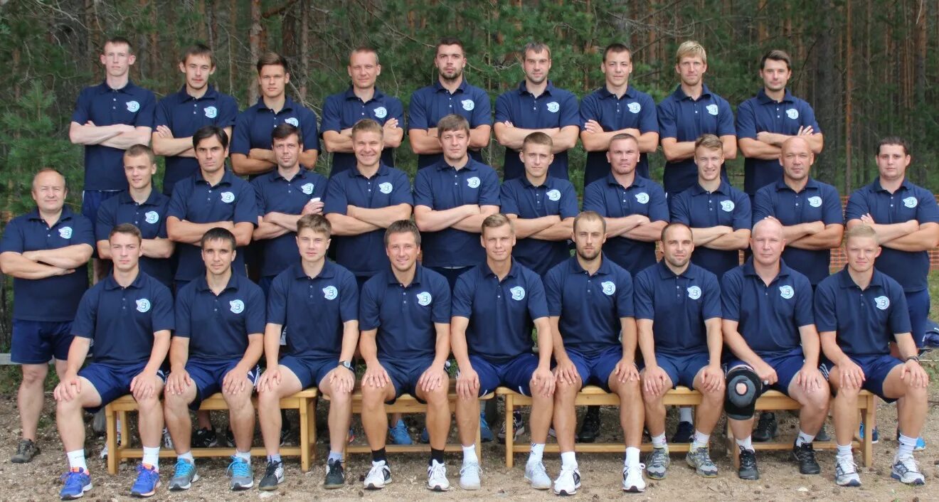 фк водник бор 1997. команда водник архангельск. водник состав команды. водник состав команды. хк водник тюмень.