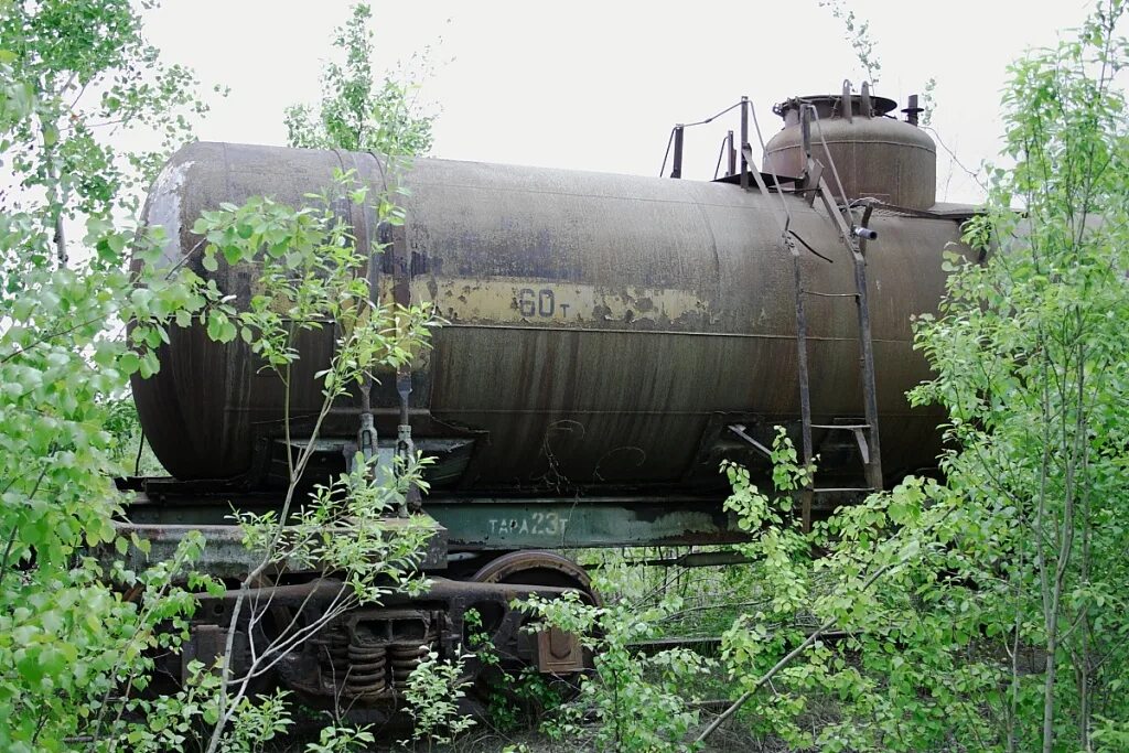 рама 4 осного вагона цистерны. цистерна для вязких нефтепродуктов модель 15-1566. модель 15-ц856. вагон цистерна 15-150-04п. американские цистерны.