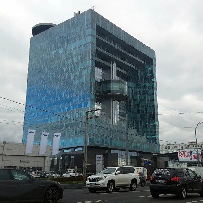 Плаза гарден краснопресненская набережная 12. Дордой плаза 2. Пекини плаза. Торговый центр цум бишкек. Дордой плаза бишкек.