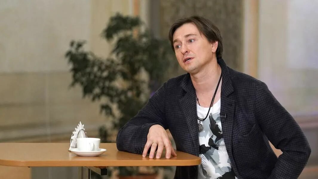 эдуард бояков мхат. худрук эдуард бояков. московский художественный театр руководитель. худрук эдуард бояков. московский художественный театр руководитель.