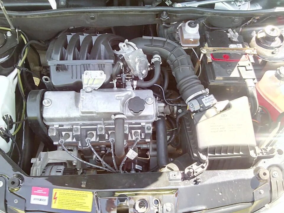 Мотор 1.6 8 клапанов Калина.