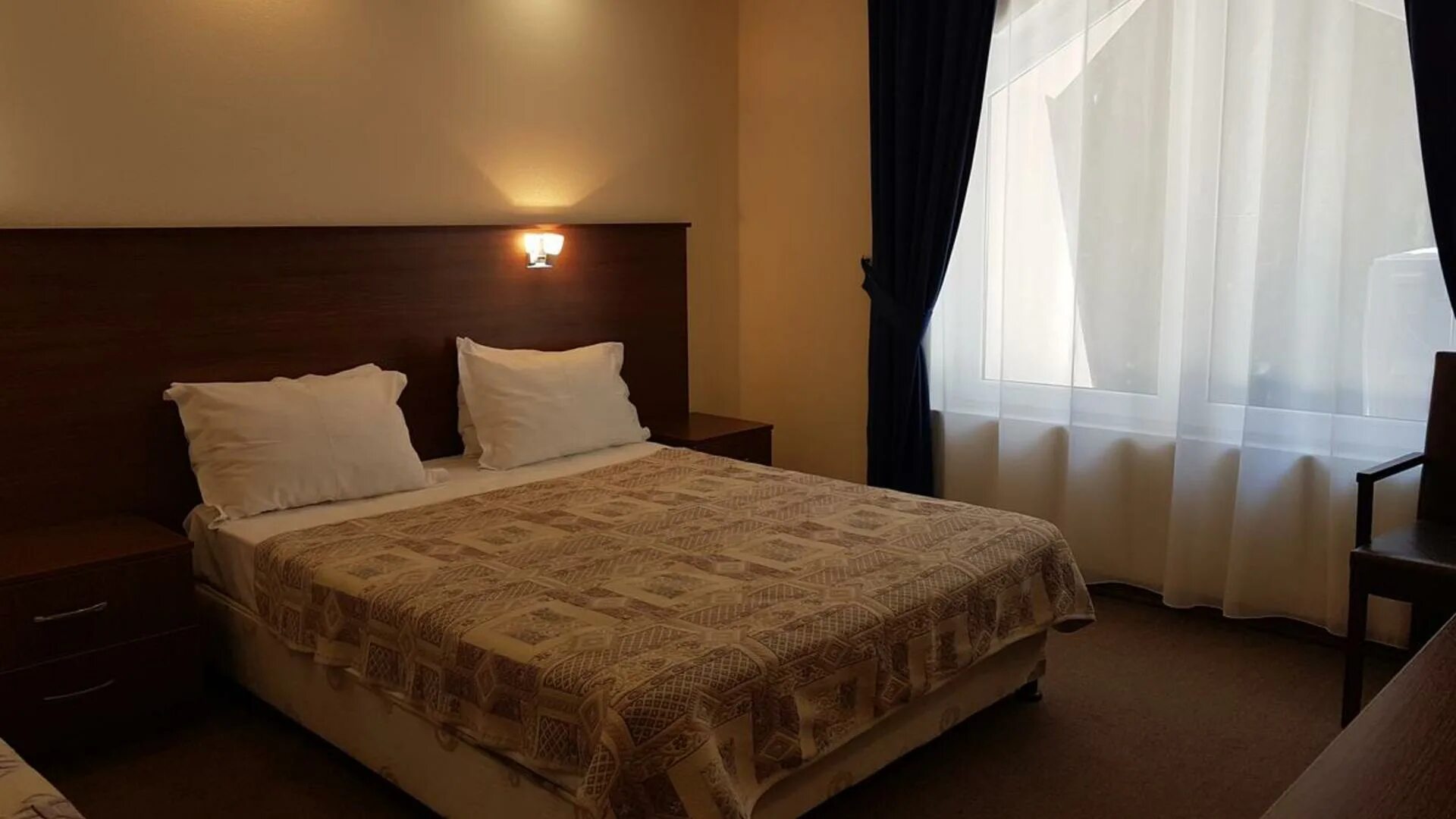 Гостиница «царская аллея» в новом афоне (абхазия. Царская аллея ул. Гостиница царская аллея в абхазии. Отель царская аллея новый афон. Гостиница «царская аллея» в новом афоне (абхазия.