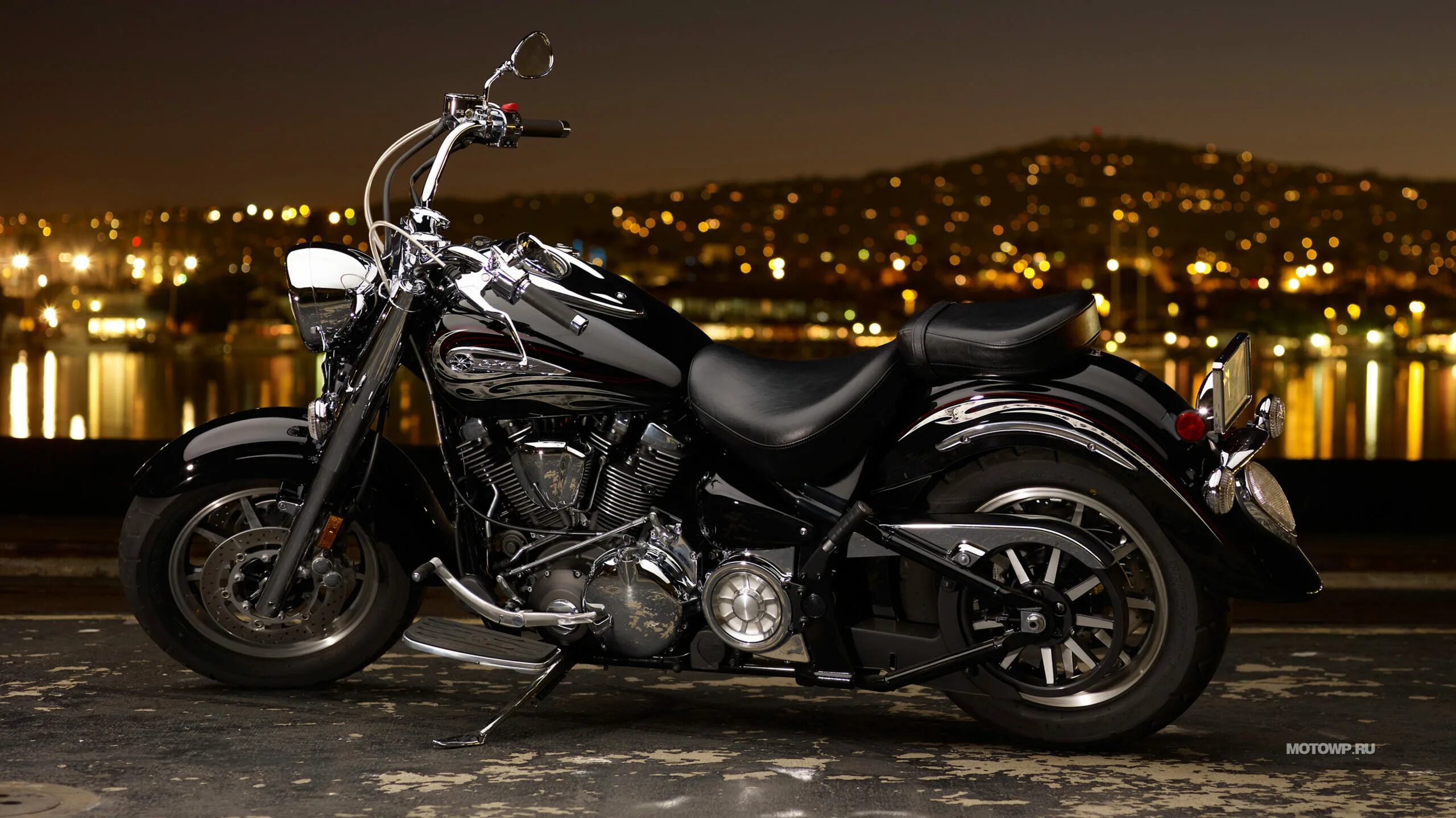 Мотоцикл yamaha star. Мотоцикл Харлей Дэвидсон. Мотоцикл круизер Харлей Дэвидсон. Yamaha XVS 1100. Харлей Дэвидсон 400.