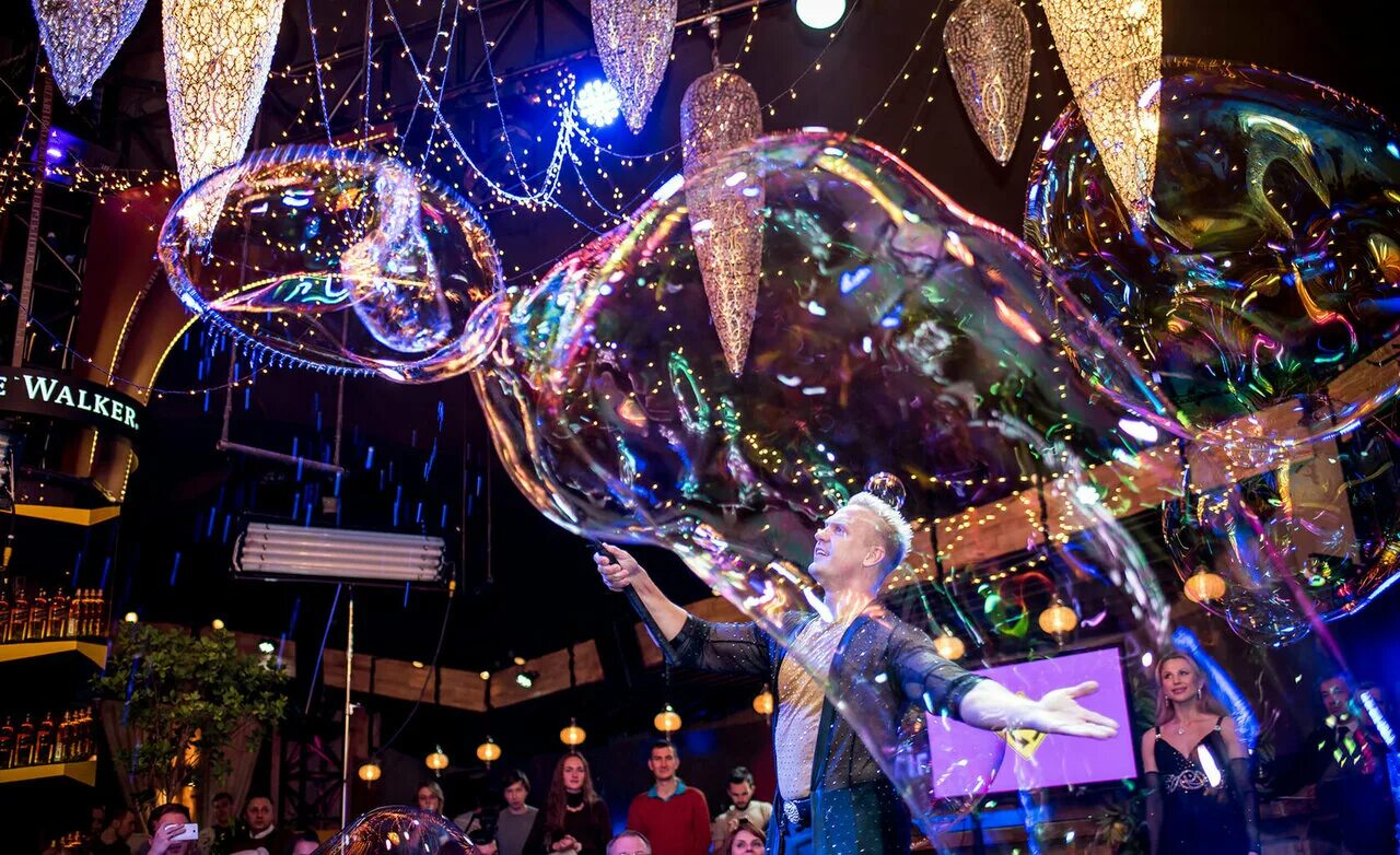 шоу на детский праздник. клоун для корпоратива. детский праздник в тц. шоу игра. джоки джой парк спб.