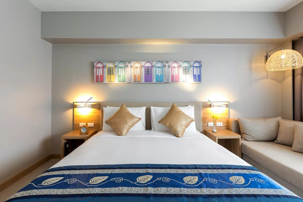 Oakwood Hotel JOURNEYHUB Phuket 3*. Oakwood Hotel JOURNEYHUB Phuket. 4 * (Пхукет Патонг). Journey Hub 3 Таиланд Пхукет. Journey Hub 3* Патонг,. Oakwood hotel journey hub 3