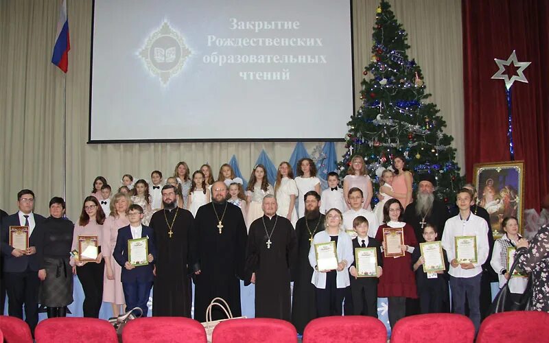 Сш 10 чехов. 10 рождественские чтения рыбинск фотографии. чехов в рождественскую ночь.