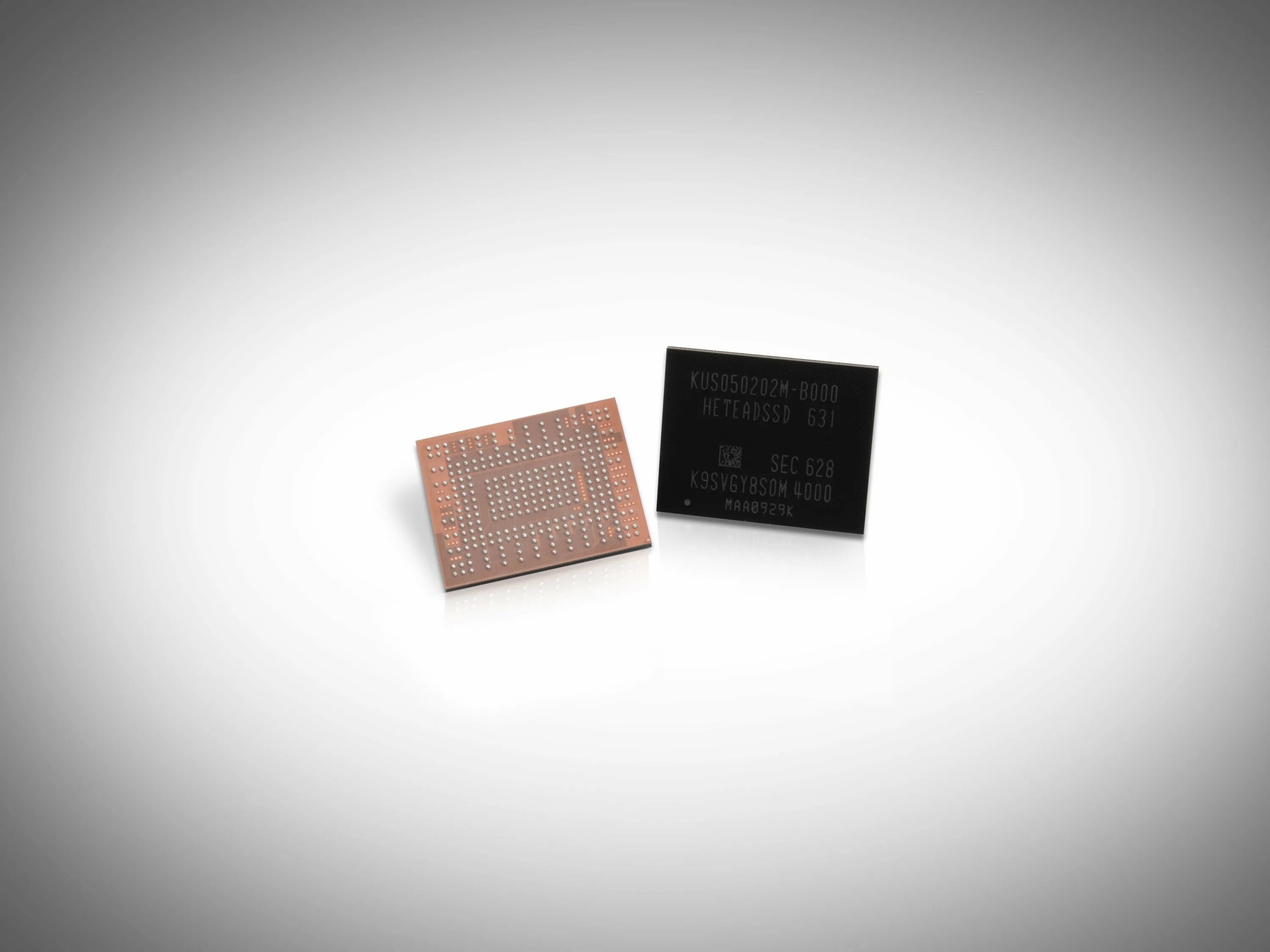 NAND Flash Samsung. MICROSD 3d NAND. Flash-память v-NAND от Samsung. 176-Слойную NAND-память.