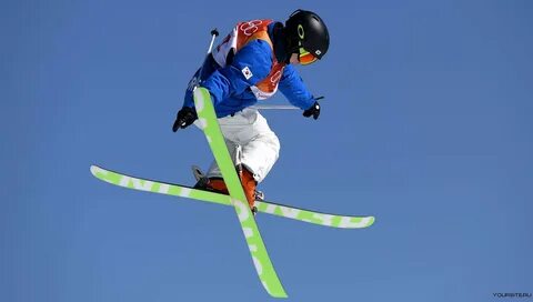 Вид лыжного спорта лыжная акробатика
