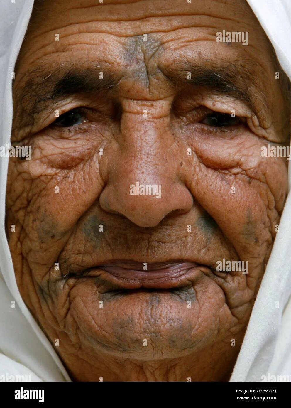 Старение долголетие. Бабушка 120 лет. Самый старый человек 120 лет.