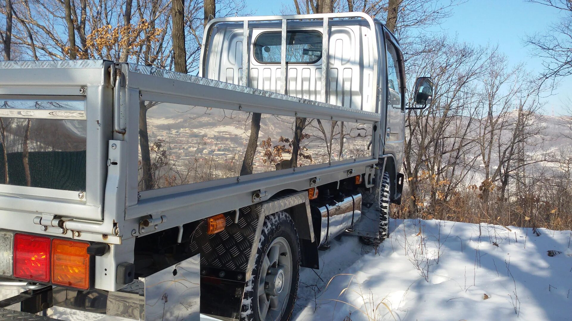 Ниссан атлас приморский край. Nissan Atlas f23. Кузов Ниссан атлас. Кузов Ниссан атлас f23. Nissan Atlas 23 кузов.