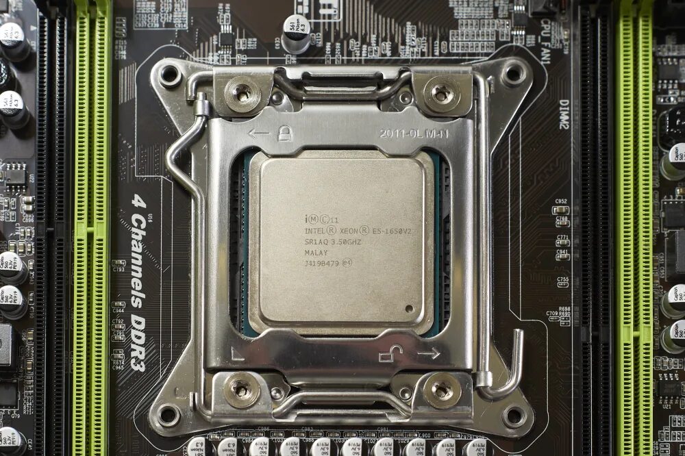 Процессоры xeon lga 2011. Xeon e5 1650. Процессор Intel Xeon e5-1650v2. 1650 V2 Xeon. Intel Xeon e5 1650 v2.