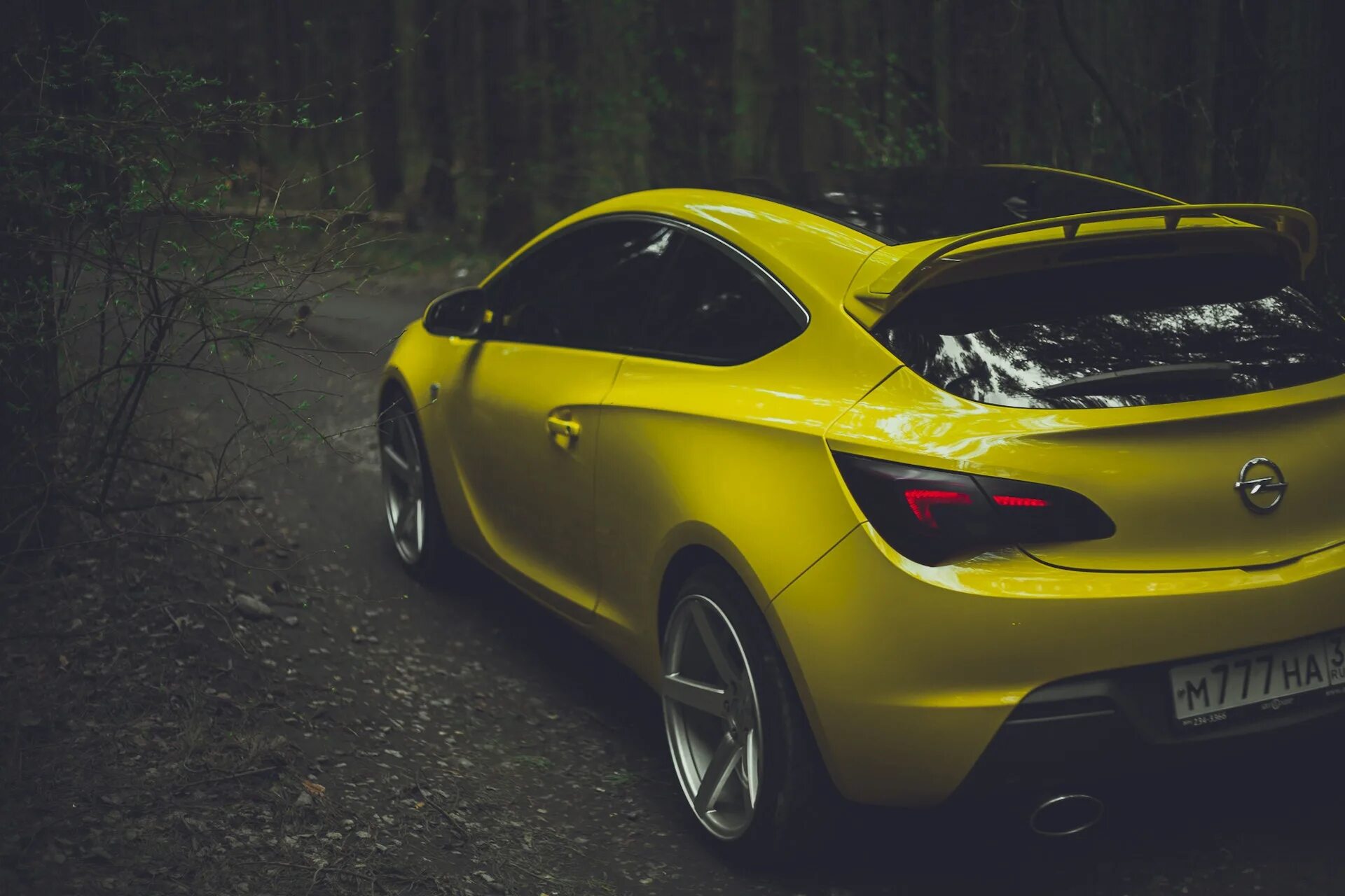 Opel astra gtc 2. Opel astra gtc 1. Opel astra turbo 2011. 4 турбо. 4 turbo.