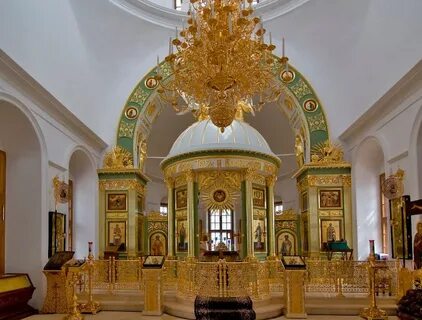 Круглое возвышение в центре храма на котором