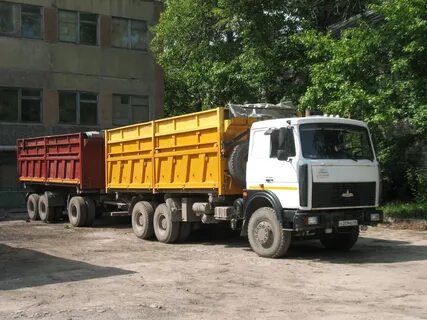Маз сельхозник с прицепом