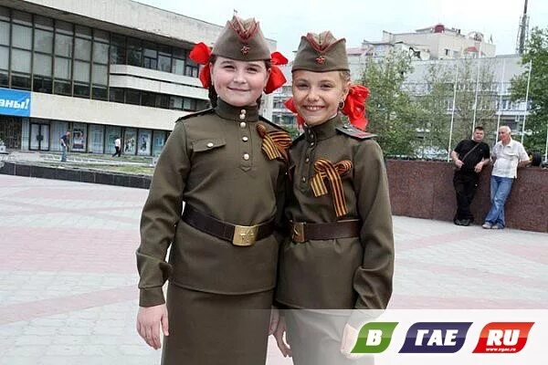 Как одевать пилотку на 9