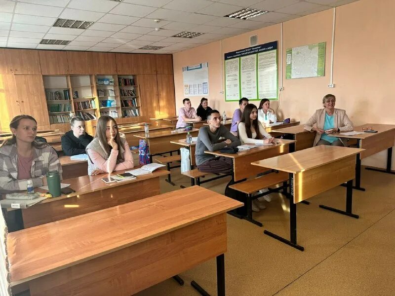 1 московский юридический университет. 1 московский юридический университет. Мо ковскийинститут юриспруденции. О. Мюи международный юридический институт москва.