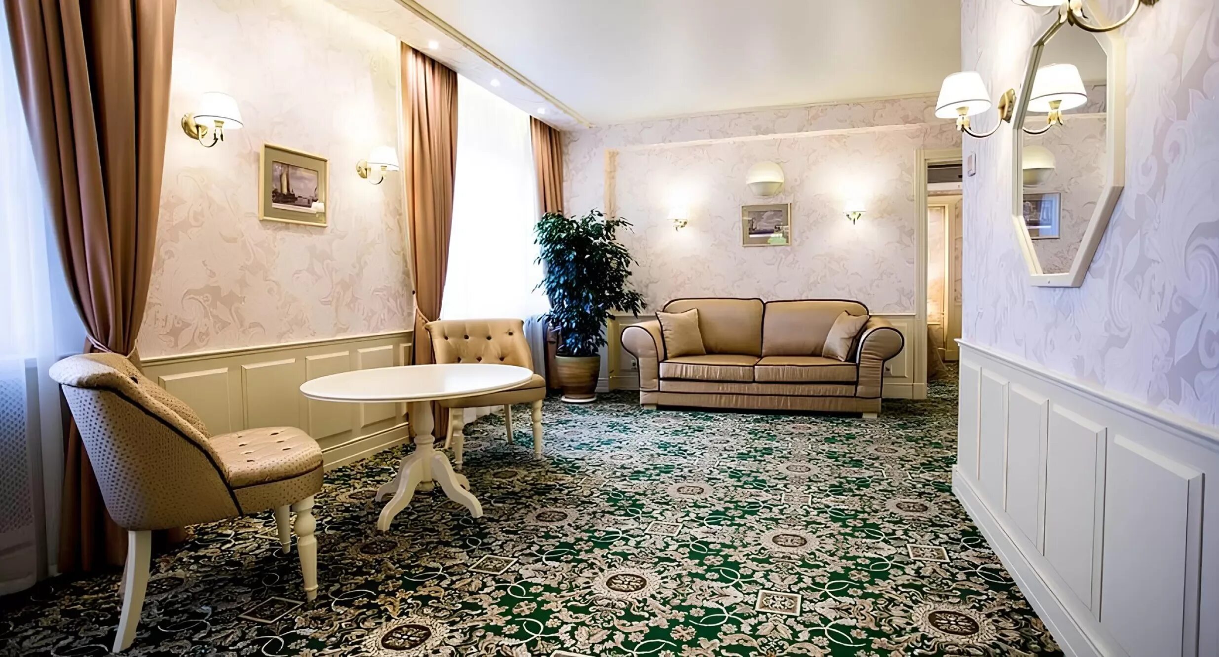 Отель grace imperial красная поляна. Краснодар 4 red royal hotel. Belson люкс 90x200. Red royal краснодар. Премиум или люкс.