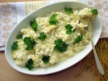 Капуста с отварным яйцом