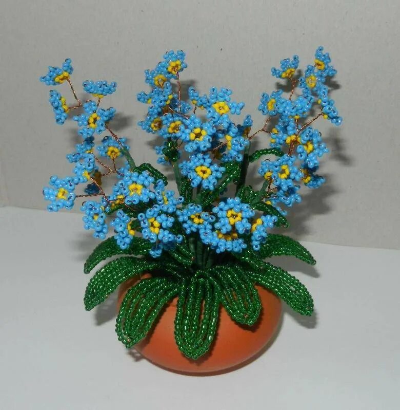 Глициния бонсай. Бисероплетение деревья. Бисероплетение примула. Бонсай малина. Бисера цветущие.