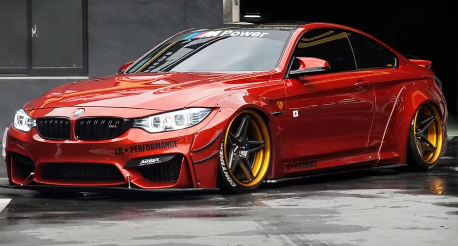 Bmw m обвес. БМВ m4 f82. BMW m4 Sport. BMW m4 body Kit. BMW m4 e82.