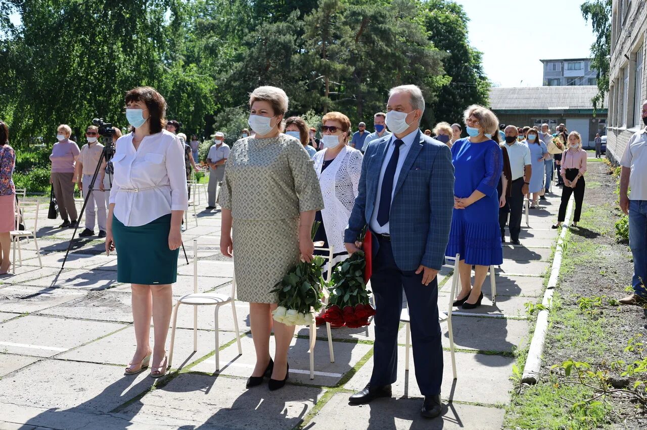 61 новошахтинск. новошахтинск жкх. вдовца от 60 до 70 лет для серьезных отношений крым. 61 новошахтинск. 61 новошахтинск.