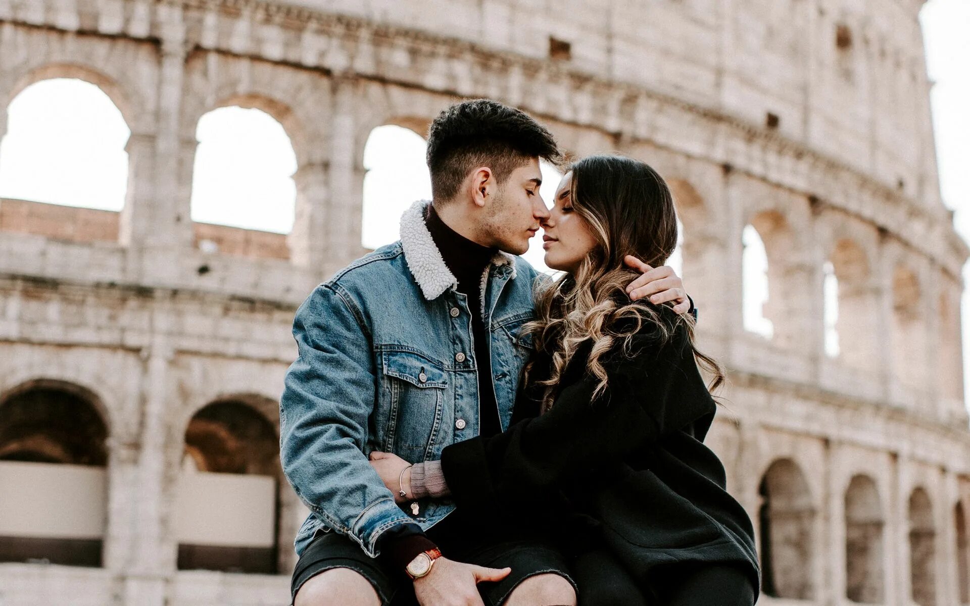 Мурад османн следую за мной. Душевные объятия. Парочка. 100 рядом со мной. Расставание влюбленных.