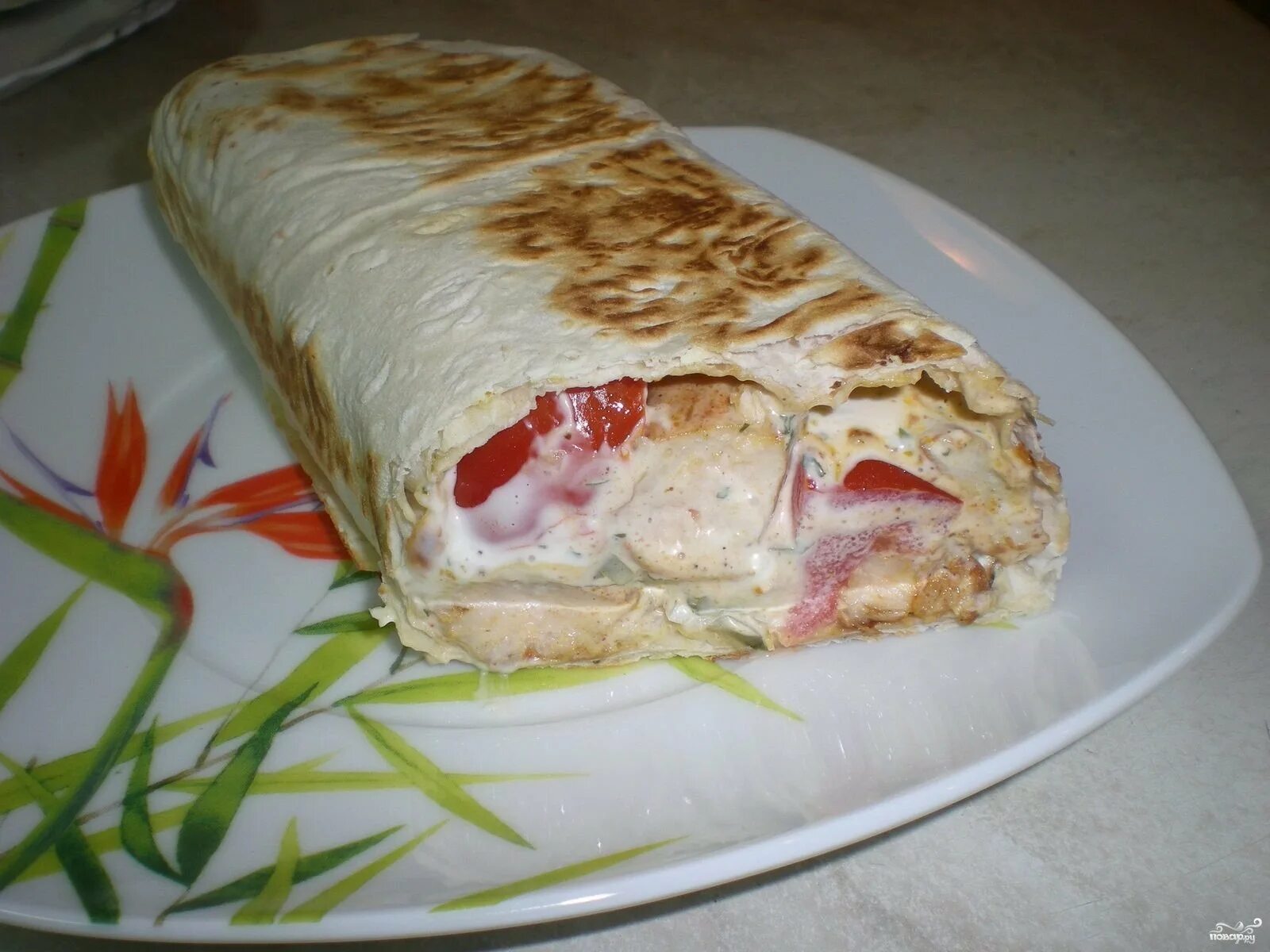 Шаурма из курицы в лаваше. Шаурма домашняя. Самая простая шаурма. Шаурма домашняя. Буртуч.