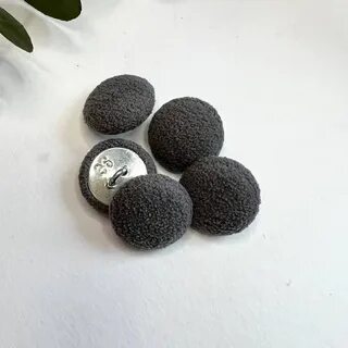 Пуговицы для каретной