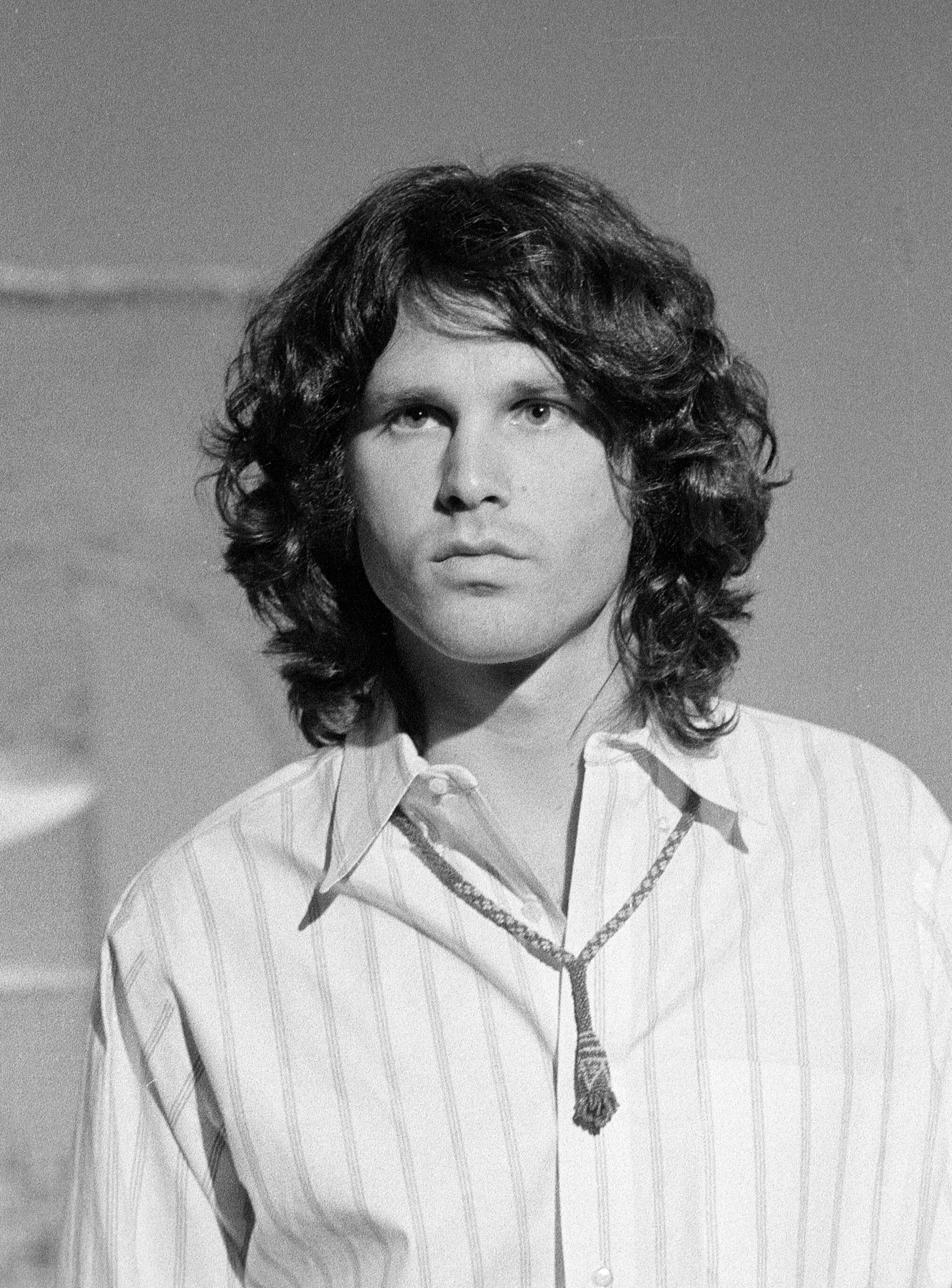 Джим моррисон википедия. Джим Моррисон. Моррисон Джим Моррисон. The Doors Джим Моррисон. Джим Моррисон 1971.