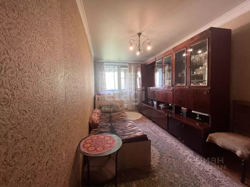 Продаю четырехкомнатную квартиру 150м² ул. Хаджи Булача, 6, Махачкала, Дагестан 