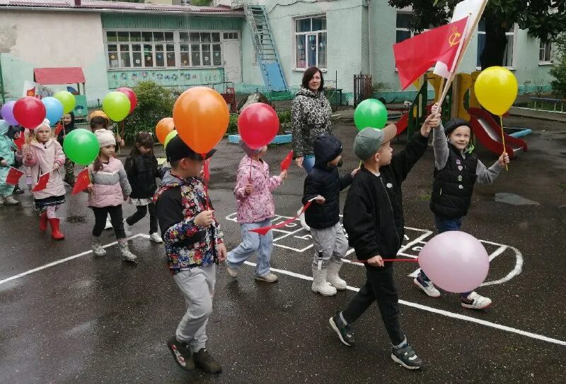 дошкольных учреждениях во время