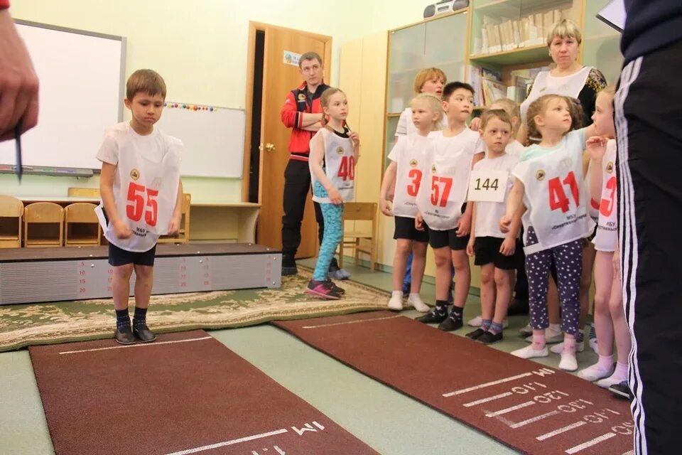 Гто ребенка 10 лет. ГТО Всеволожск. ГТО дети. ГТО В детских садах. ГТО для дошкольников.