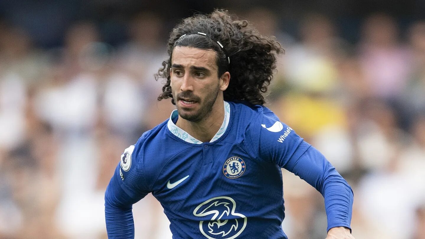Кукурелья покрасился. Marc cucurella png. Кукурелья барселона. Кукурелья покрасился. Кукурелья волосы.