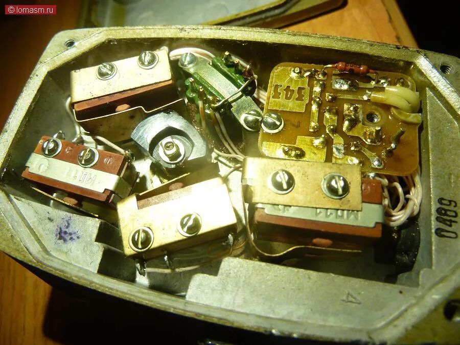 Р148 рация. Радиостанция р-148 содержание драгметаллов. Армейская укв радиостанция. Р-148. Армейская рация р-148.