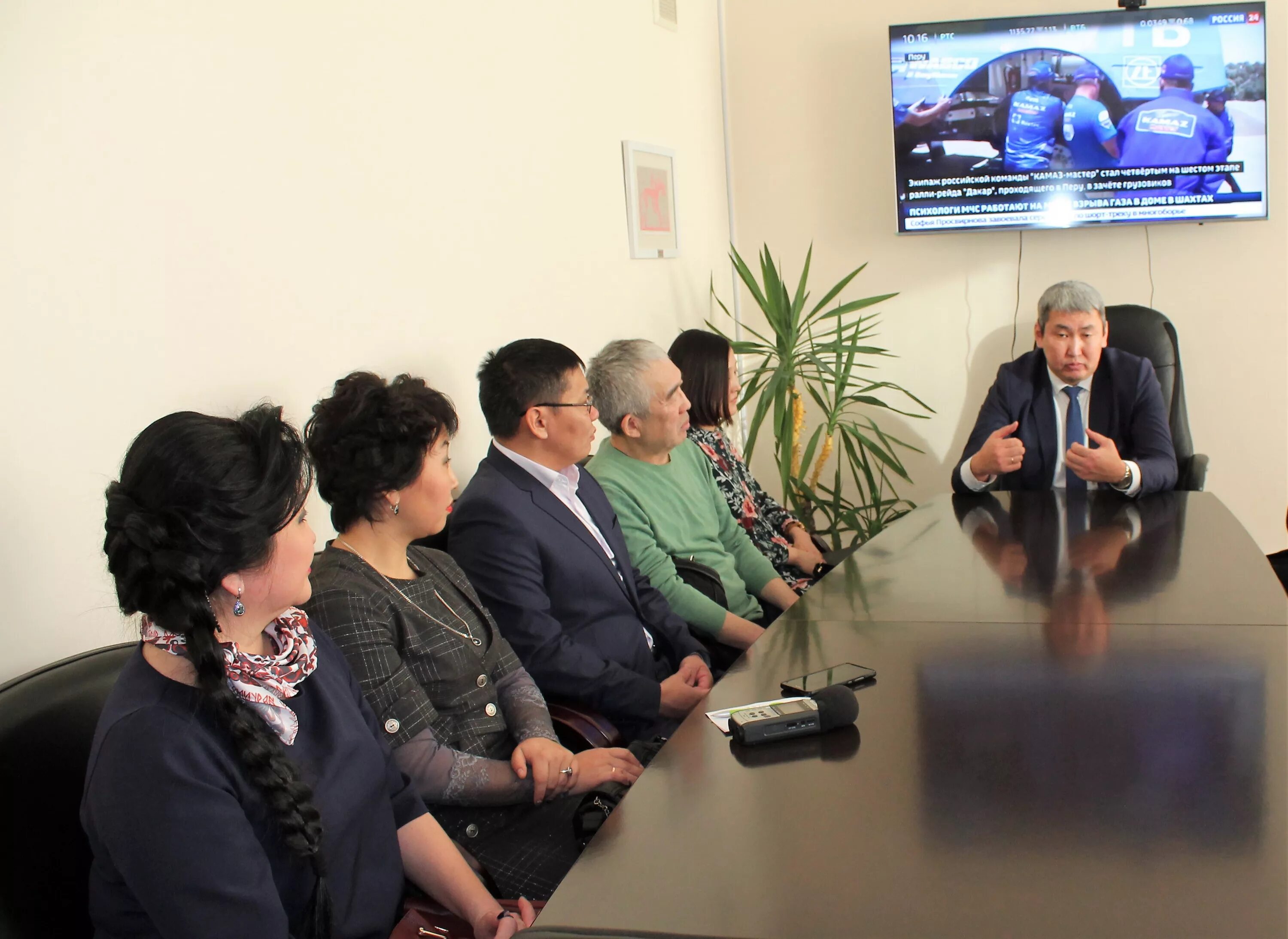 Минобр бурятия. Минобр бурятии. Министерство образования и науки республики бурятия. Минобр бурятия. Минобр бурятия.