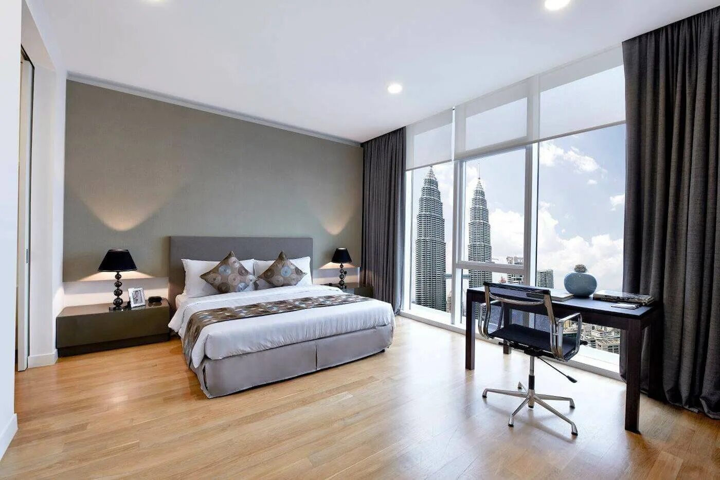 Infinity floors