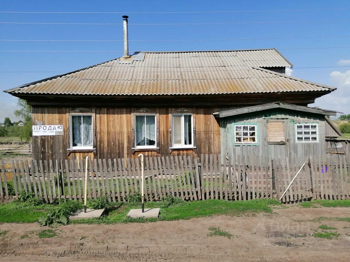 Погода в калманке алтайский край. Село Калманка Калманского района Алтайского края. Троицк Калманский район Алтайский край. Алтайский край Калманский район село Алтай. Площадь Калманского района Алтайского края.