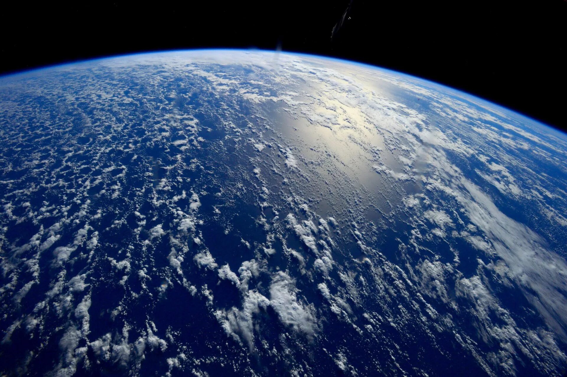 Планета океан. Планета земля из космоса. О земле и космосе. Мировой океан из космоса. Снимки земли из космоса.