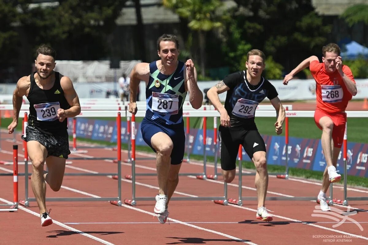 Ярмила кратохвилова рекорд. Бег на 3000 метров. Мировая легкая атлетика. Рекорды и рекордсмены в легкой атлетике. Марафонский бег.