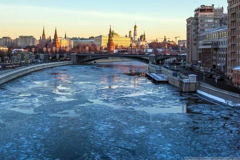 Покрыта москва