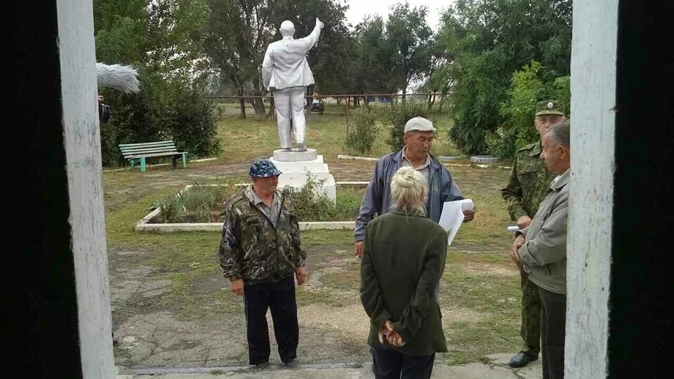 Село Перекопное Ершовский район Саратовская. Перекопное Саратовская область. Перекопное Ершовский район поселок Перекопное Измайловский дом. Перекопное Ершовский район поселок Перекопное. Еремеевка ершовский район саратовская область