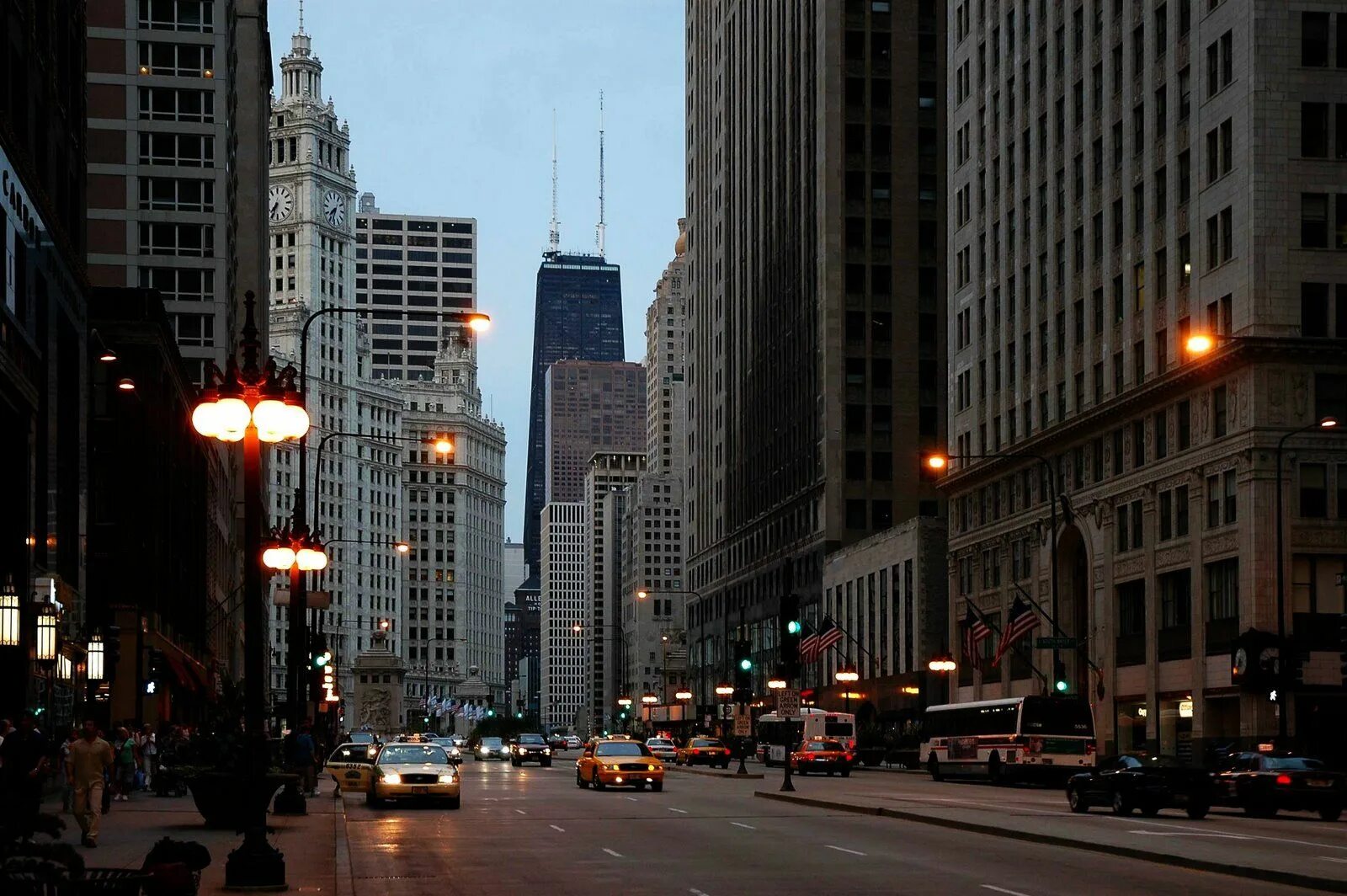 Chicago streets. Chicago streets. Chicago streets. Чикаго иллинойс улицы. Сша нью-йорк улицы.