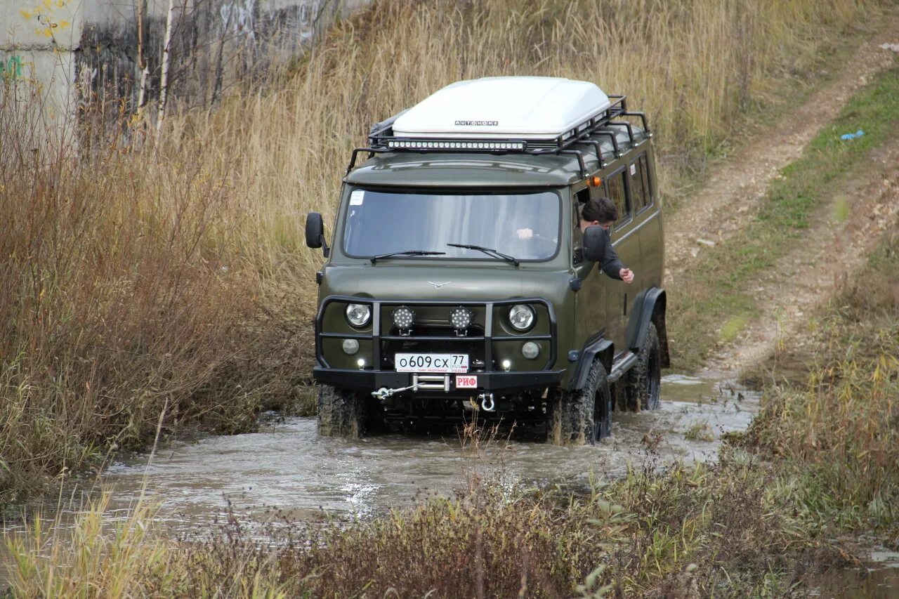 Уаз буханка спб. Уаз-452 буханка off road. уаз 452 оффроуд. уаз буханка 4x4. уаз 3909 буханка внедорожник.