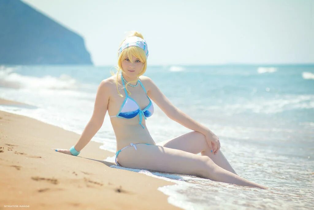 Russia bikini cosplay. Colossalcon 2022. Косплей бикини. Juvia lockser cosplay бикини. Косплей бикини.