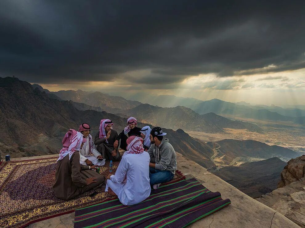 Горы Аль-Хиджаз. Саудовская Аравия горы Хиджаз. Абха Саудовская Аравия. Город Абха в Саудовской Аравии. Горы саудовской аравии