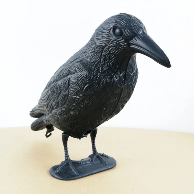Пластиковый ворон отпугиватель птиц. Домашняя ворона. Купить фигурку ворона для отпугивания. Buy crow. Чучело вороны.